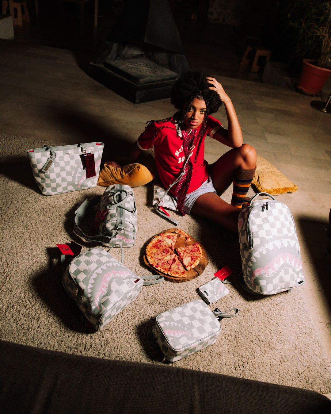 VANQUISH CREAM WALLET